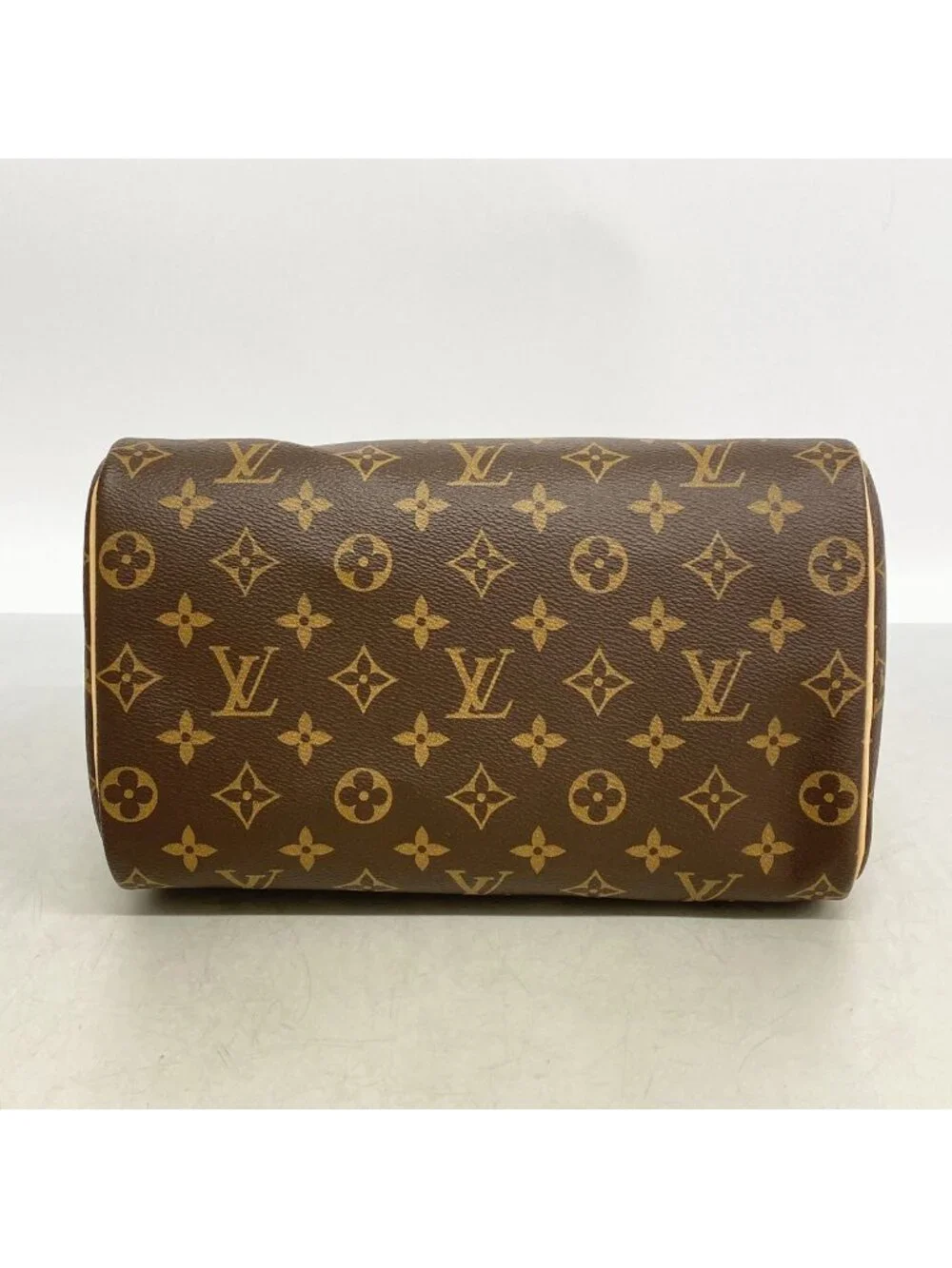 Louis Vuitton Clutch Monogram Dopp Kit Brown